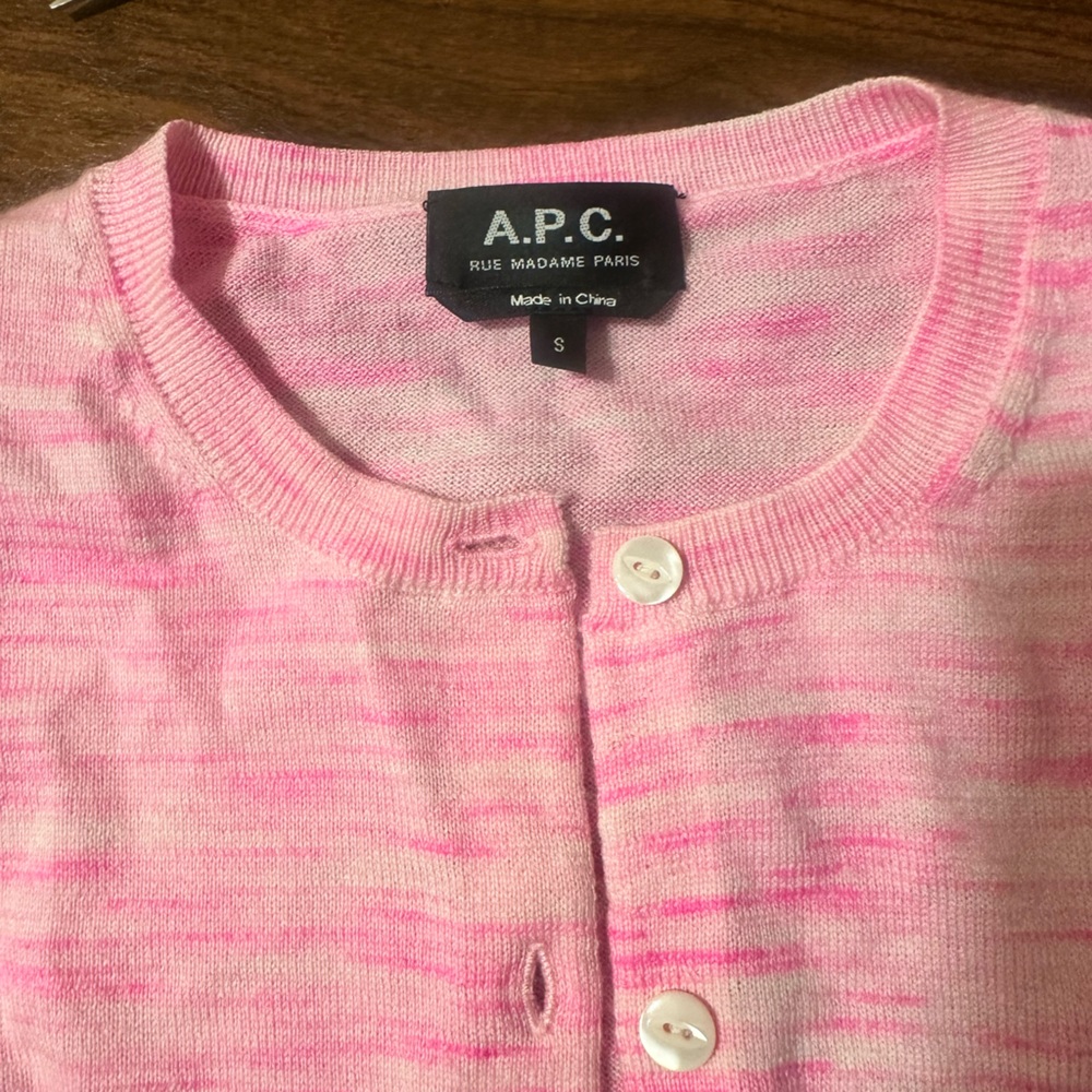 A.P.C. Paris Carmen 100% Wool Cardigan Paris SS22 Medium Pink - Rose Chine New
